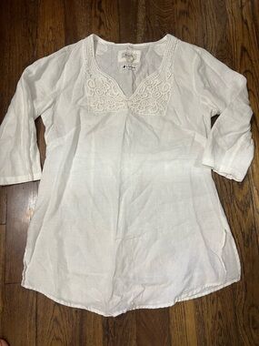 White V-Neck Crochet Detail Tunic Top by Velvet Heart
